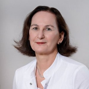 Dr. med. Adriane Kalsow